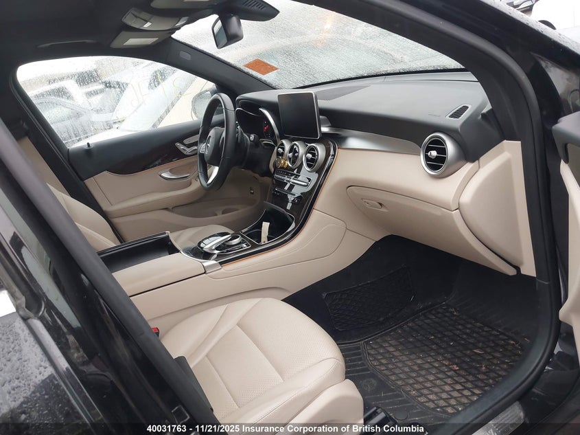 WDC0G4KB7HF180548 2017 MERCEDES-BENZ GLC photo no. 5
