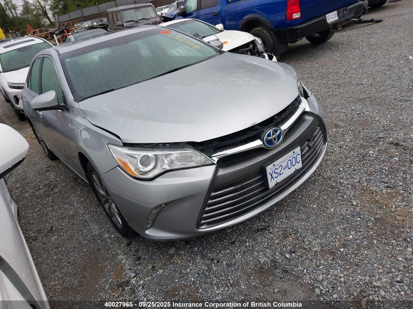 2015 Toyota Camry Hybrid/Le/Xle/Se