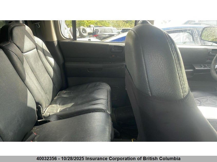 1D7HG48NX3S276674 2003 DODGE DAKOTA photo no. 4