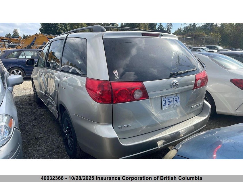 5TDZK23C37S003677 2007 TOYOTA SIENNA photo no. 3