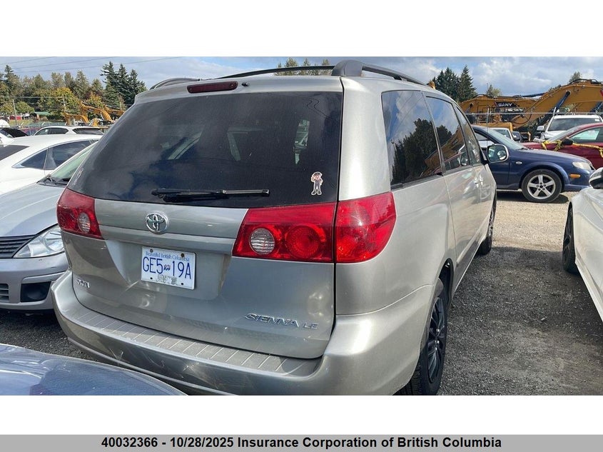 5TDZK23C37S003677 2007 TOYOTA SIENNA photo no. 4