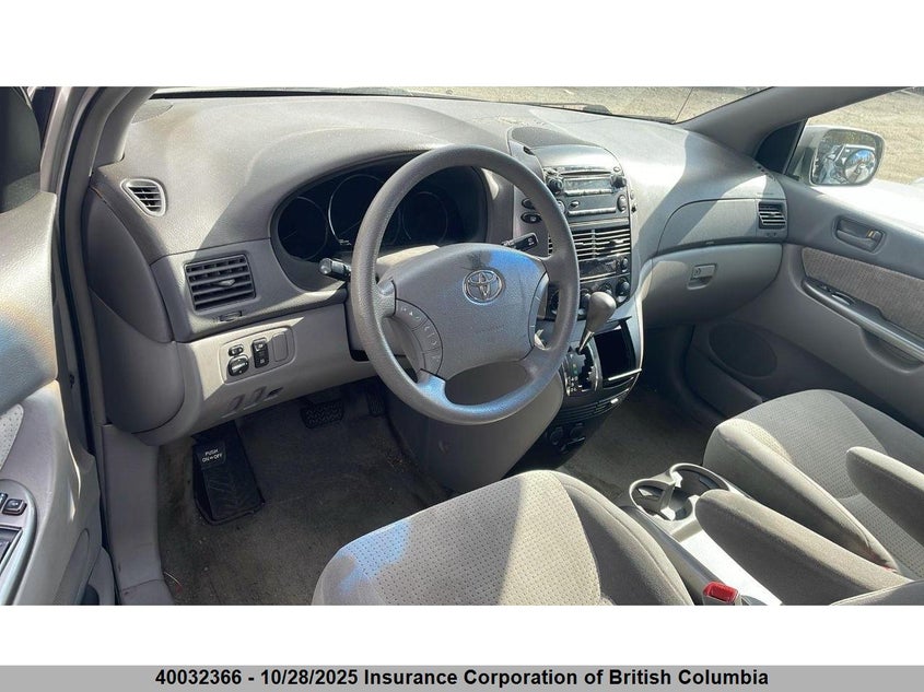 5TDZK23C37S003677 2007 TOYOTA SIENNA photo no. 8