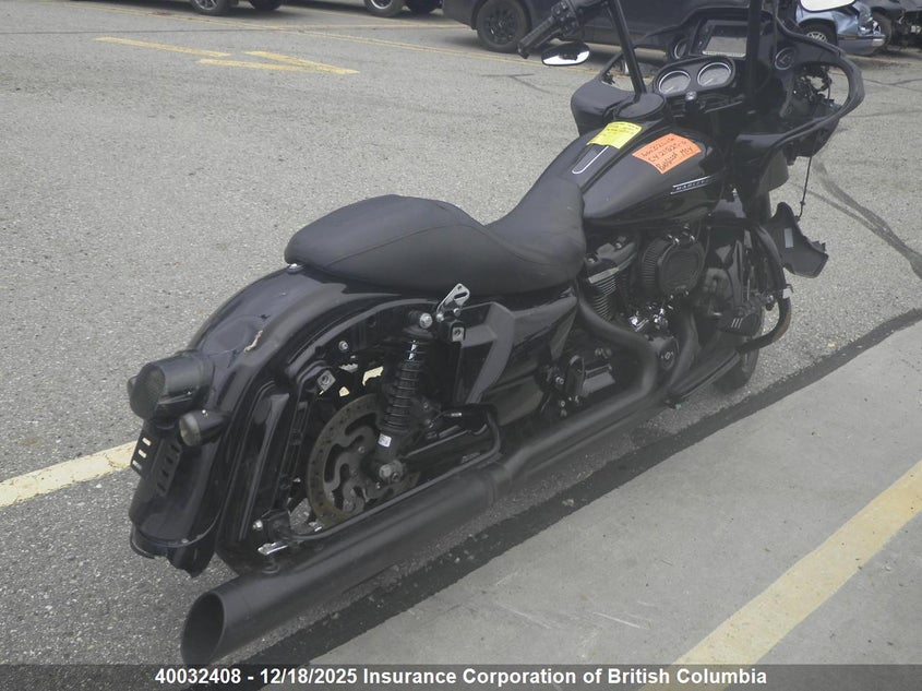 5HD1KTCA5JB630100 2018 HARLEY-DAVIDSON ROAD GLIDE photo no. 4