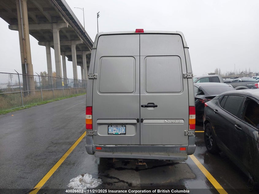 WD2BD743845666802 2004 MERCEDES-BENZ  photo no. 17