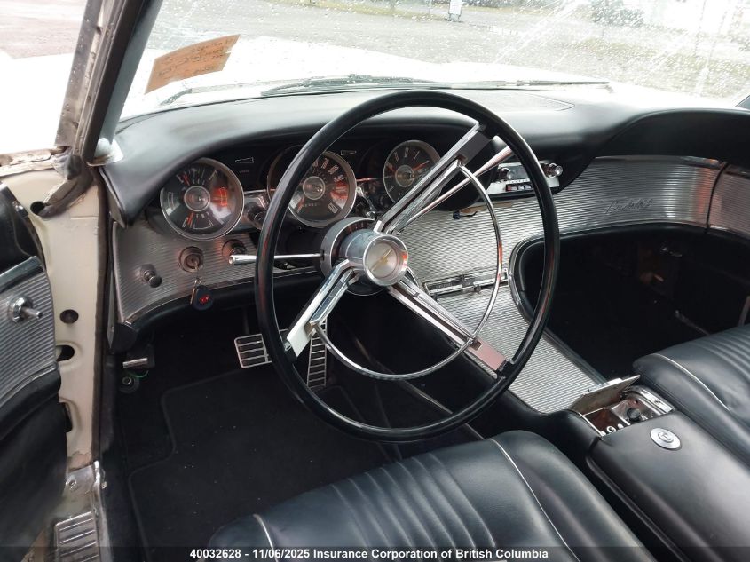 3Y83Z136613 1963 FORD THUNDERBIRD photo no. 7