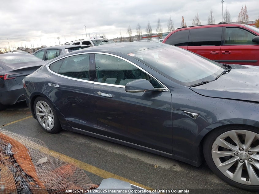 5YJSA1E29JF274774 2018 TESLA MODEL S photo no. 13