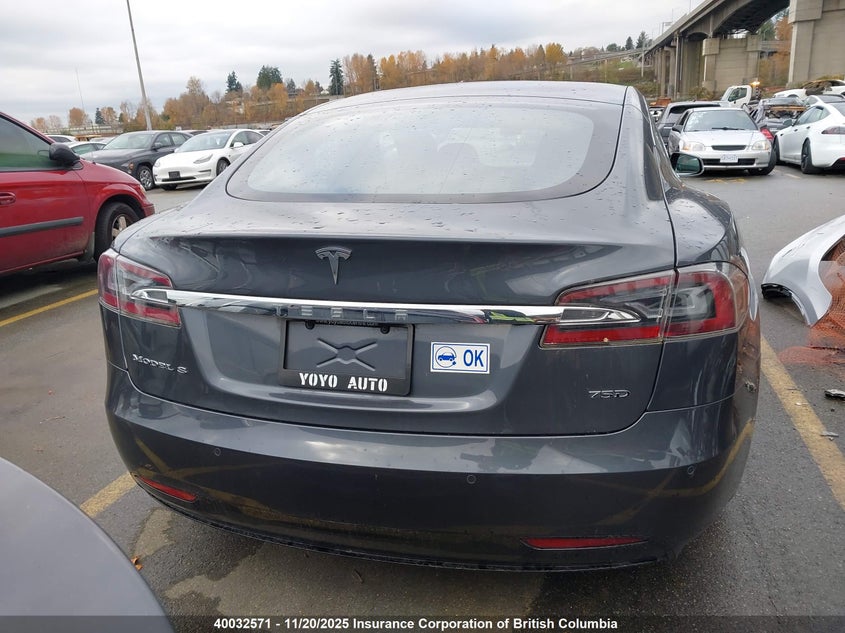 5YJSA1E29JF274774 2018 TESLA MODEL S photo no. 16