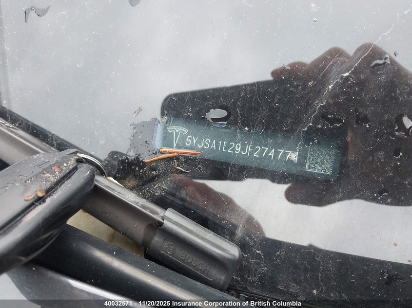5YJSA1E29JF274774 2018 TESLA MODEL S photo no. 18