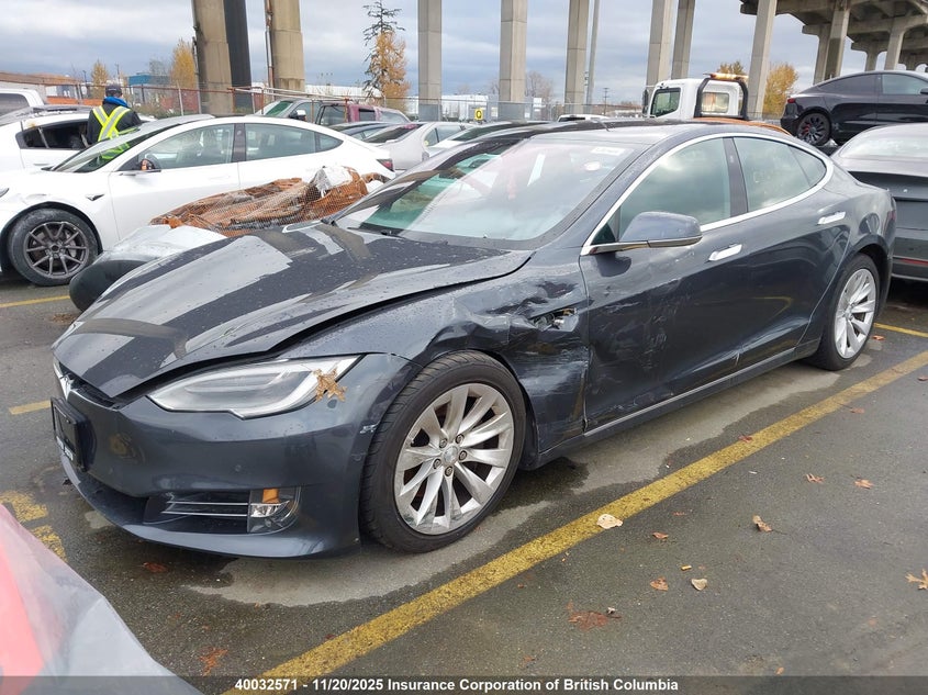 5YJSA1E29JF274774 2018 TESLA MODEL S photo no. 2
