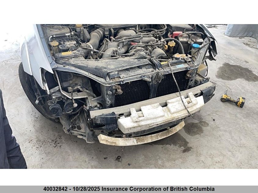 BP9004092 2004 SUBARU OUTBACK photo no. 14