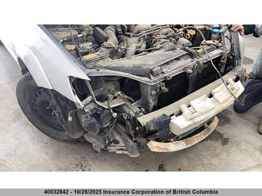 BP9004092 2004 SUBARU OUTBACK photo no. 16