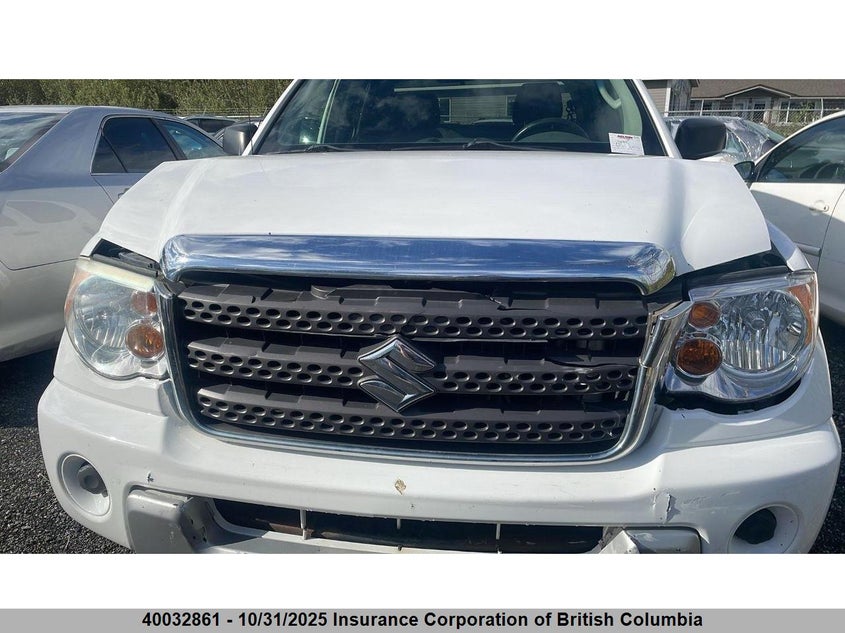 5Z6AD09W09C415235 2009 SUZUKI EQUATOR photo no. 5