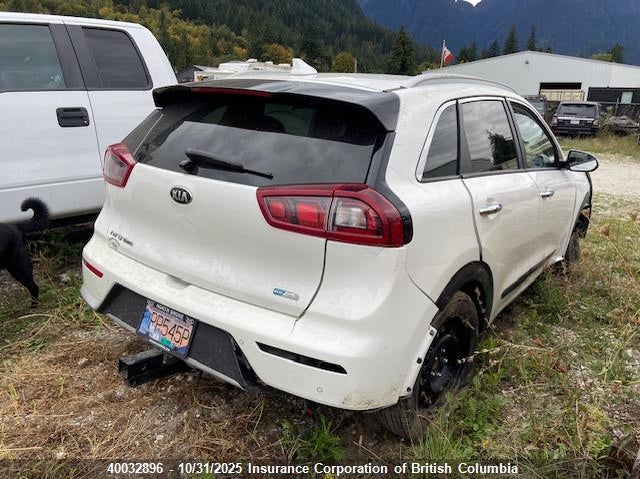 KNDCE3LC4K5283272 2019 KIA NIRO photo no. 4