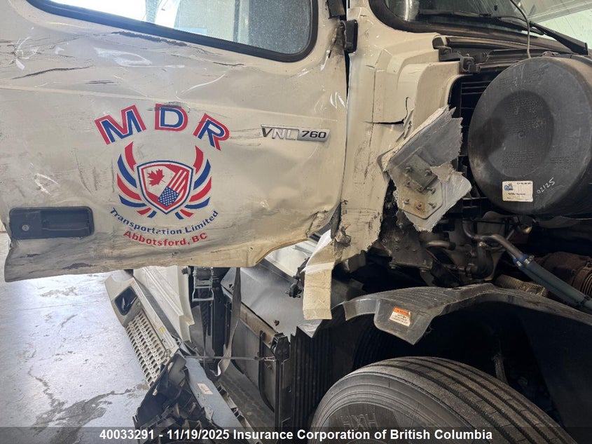 4V4NC9EH6NN304142 2022 VOLVO  photo no. 25