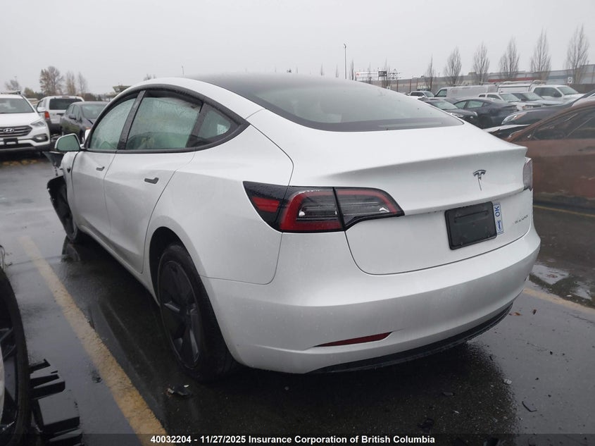 5YJ3E1EB1PF699052 2023 TESLA MODEL 3 photo no. 3
