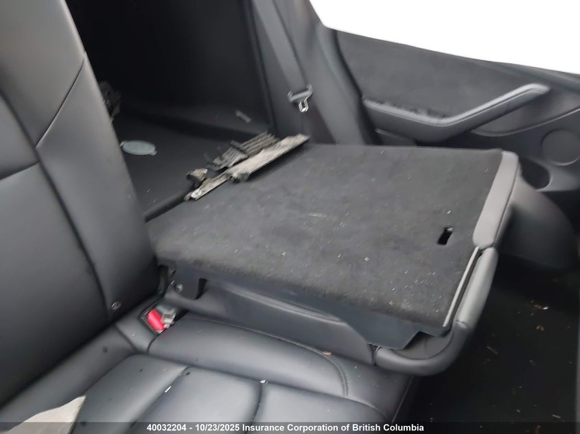 2023 Tesla Model 3 VIN: 5YJ3E1EB1PF699052 Lot: 40032204