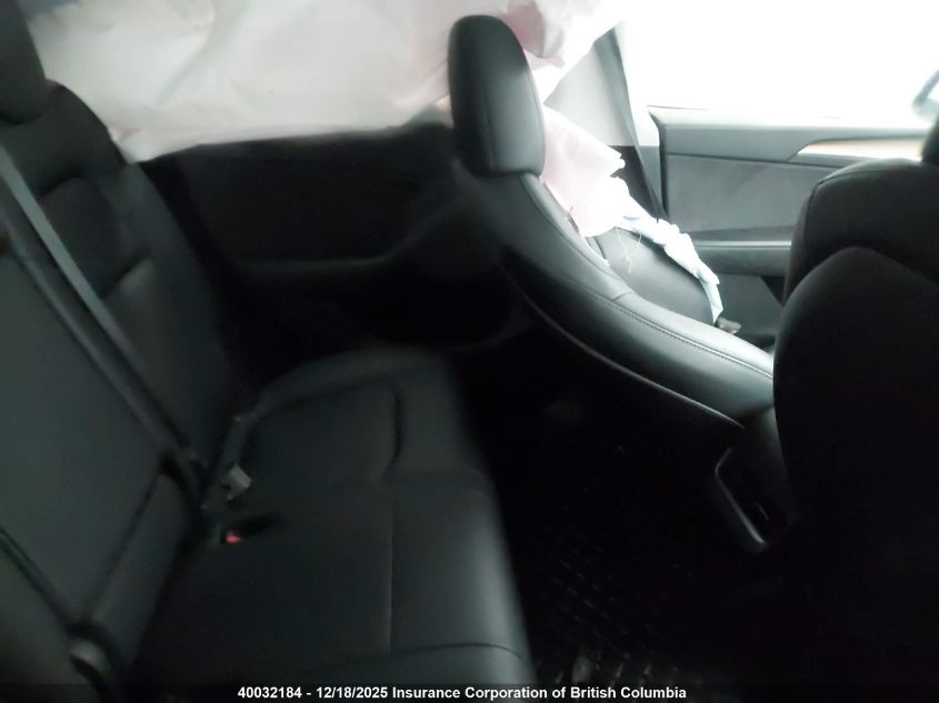 2024 Tesla Model Y VIN: 7SAYGDEE3RF016169 Lot: 40032184