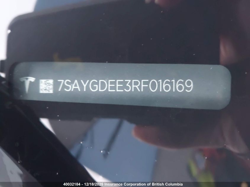 2024 Tesla Model Y VIN: 7SAYGDEE3RF016169 Lot: 40032184