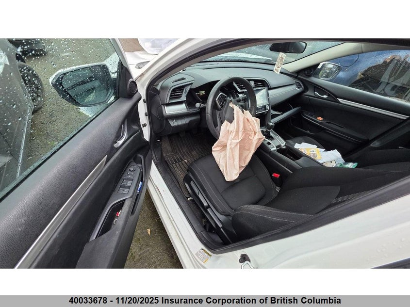 2HGFC2E57JH000125 2018 HONDA CIVIC photo no. 7