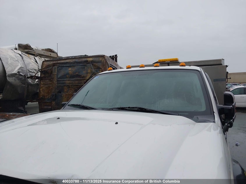 1FDUF5GT7EEA63180 2014 FORD F550 photo no. 16