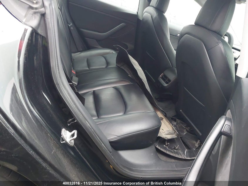 5YJ3E1EB0NF274788 2022 TESLA MODEL 3 photo no. 8