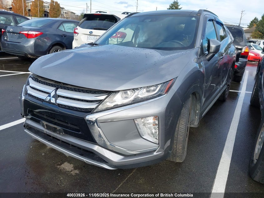 JA4AT4AA5LZ607645 2020 MITSUBISHI ECLIPSE CROSS photo no. 2