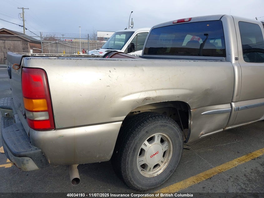 1GTEC19T9YZ163558 2000 GMC  photo no. 8