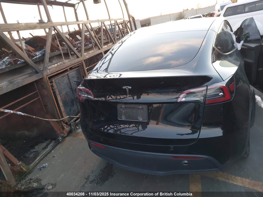 7SAYGDEDXRF992666 2024 TESLA MODEL Y photo no. 16