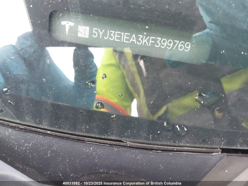 2019 Tesla Model 3 VIN: 5YJ3E1EA3KF399769 Lot: 40031892