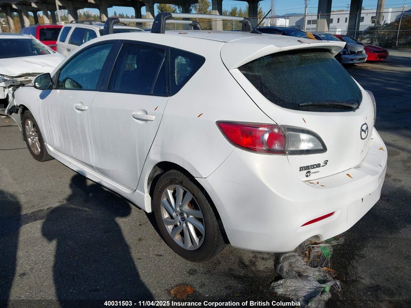 2013 Mazda Mazda3 Gs-Sky white sedan null JM1BL1L76D1841691 photo #4