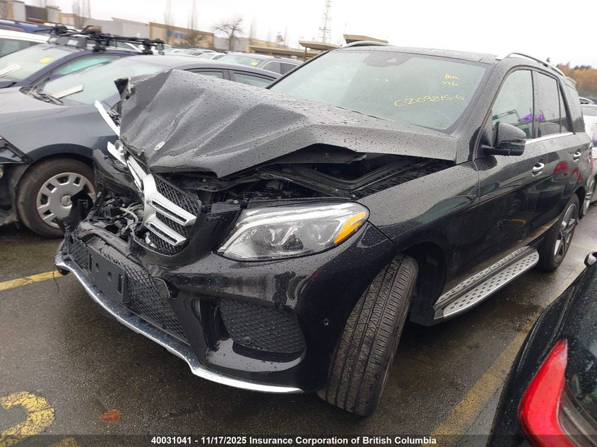 4JGDA5GB5JB110529 2018 MERCEDES-BENZ GLE photo no. 2