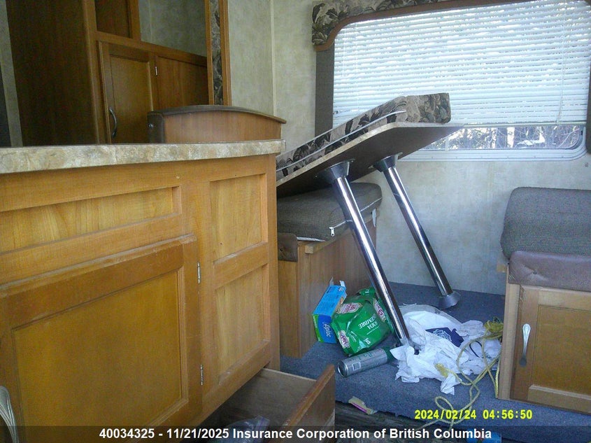 47CTS5N226L116031 2006   photo no. 10