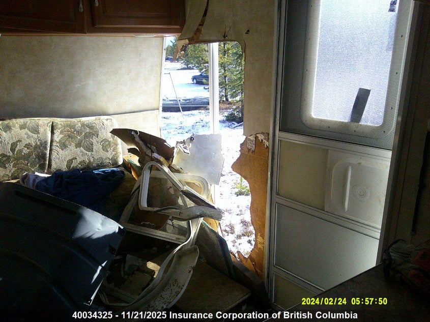 47CTS5N226L116031 2006   photo no. 16