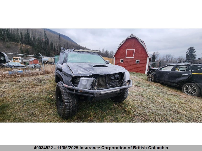 5TEMU52N89Z654205 2009 TOYOTA TACOMA photo no. 2