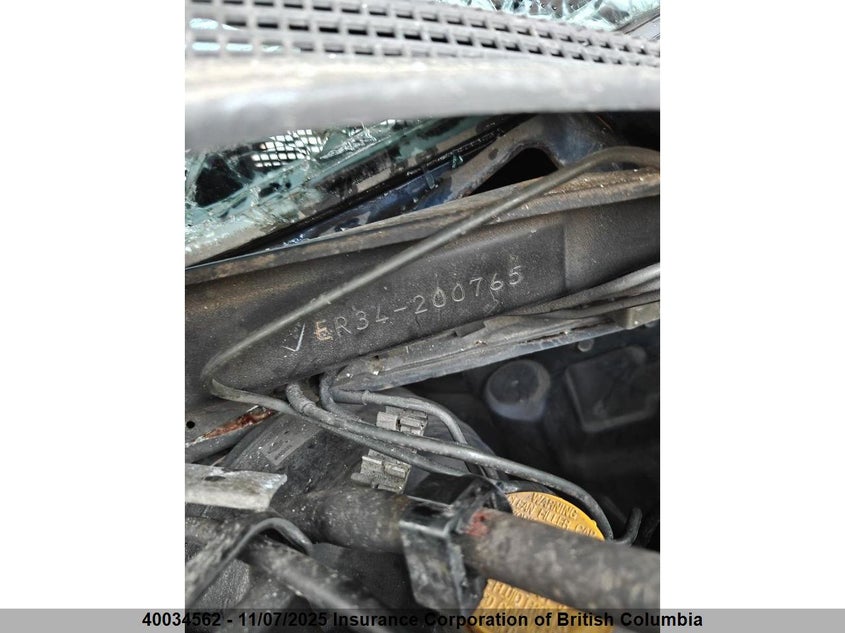 ER34200765 2000 NISSAN SKYLINE photo no. 7
