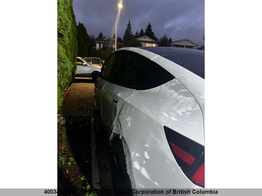 7SAYGAEEXRF063620 2024 TESLA MODEL Y photo no. 5