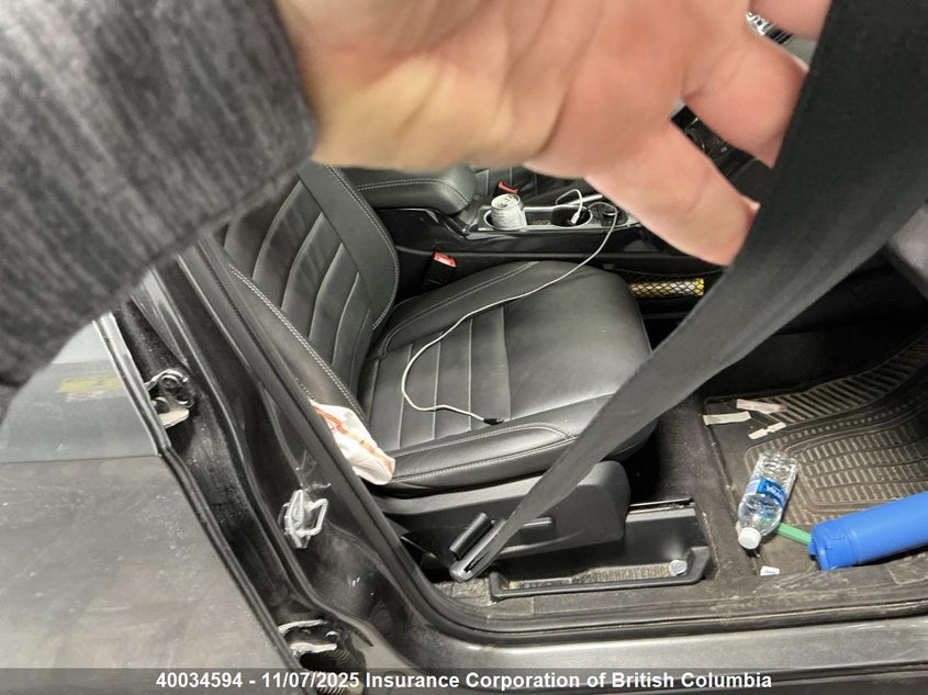 2015 Ford Escape Titanium VIN: 1FMCU9J96FUA54905 Lot: 40034594