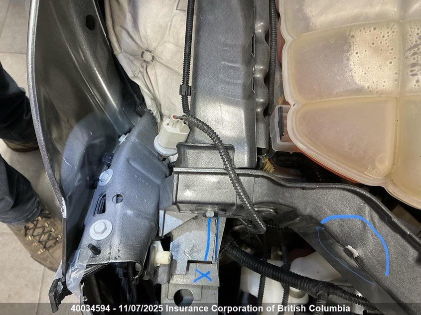 2015 Ford Escape Titanium VIN: 1FMCU9J96FUA54905 Lot: 40034594