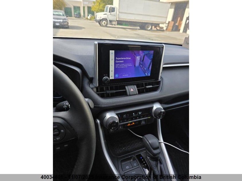 2024 Toyota Rav4 VIN: 2T3RWRFV5RW186768 Lot: 40034601