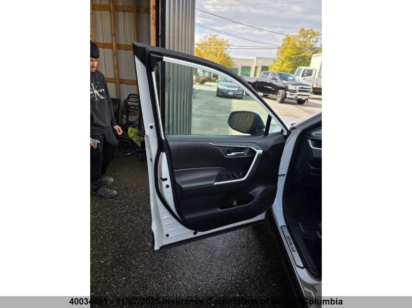 2024 Toyota Rav4 VIN: 2T3RWRFV5RW186768 Lot: 40034601