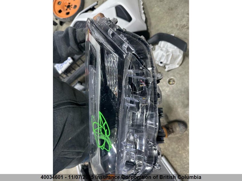 2024 Toyota Rav4 VIN: 2T3RWRFV5RW186768 Lot: 40034601