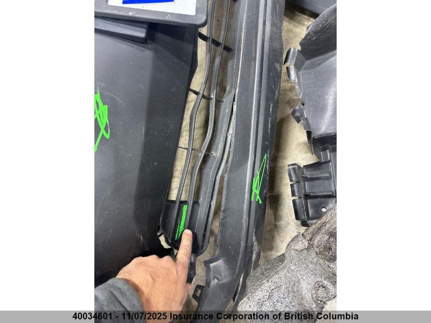 2024 Toyota Rav4 VIN: 2T3RWRFV5RW186768 Lot: 40034601