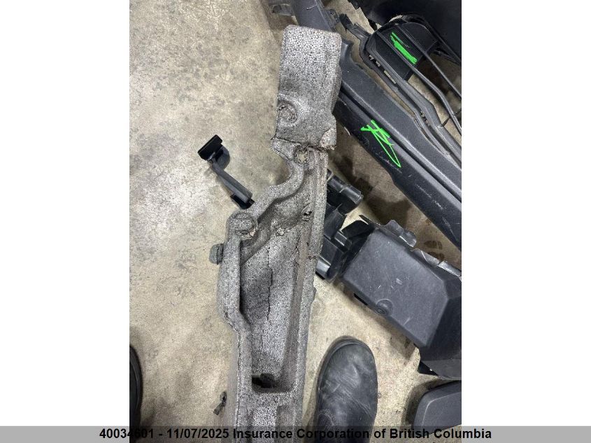 2024 Toyota Rav4 VIN: 2T3RWRFV5RW186768 Lot: 40034601