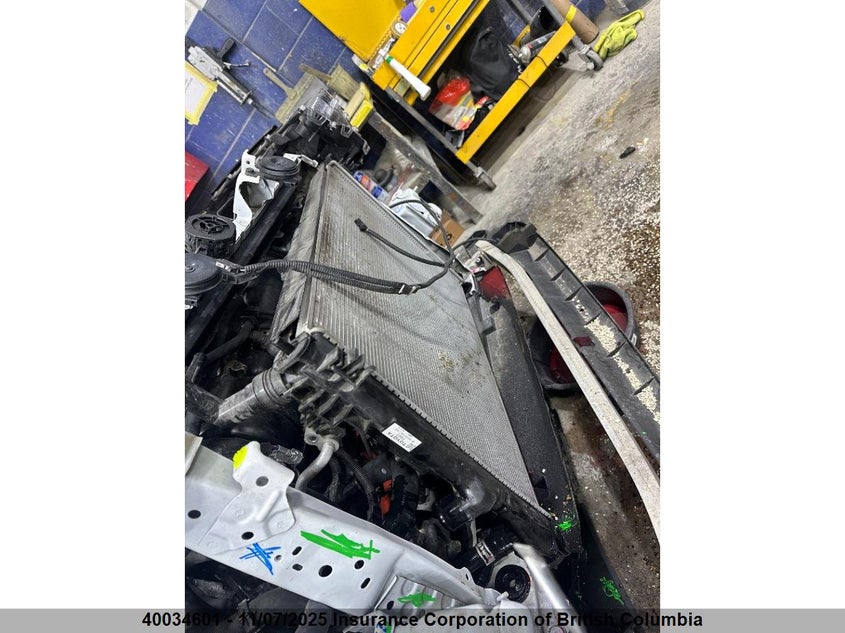 2024 Toyota Rav4 VIN: 2T3RWRFV5RW186768 Lot: 40034601