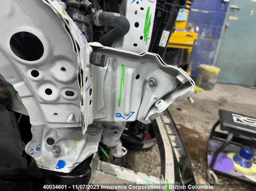 2024 Toyota Rav4 VIN: 2T3RWRFV5RW186768 Lot: 40034601