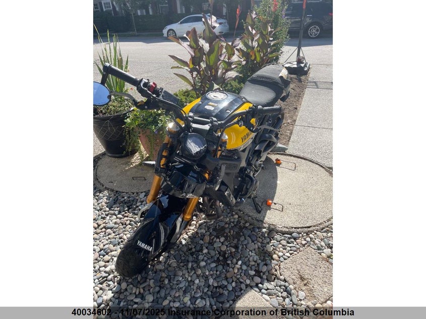 JYARN47N8GA000006 2016 YAMAHA XSR photo no. 2