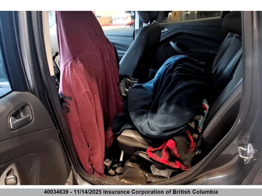 2019 Ford Escape Se VIN: 1FMCU9GD1KUB68283 Lot: 40034639