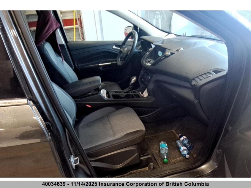 2019 Ford Escape Se VIN: 1FMCU9GD1KUB68283 Lot: 40034639