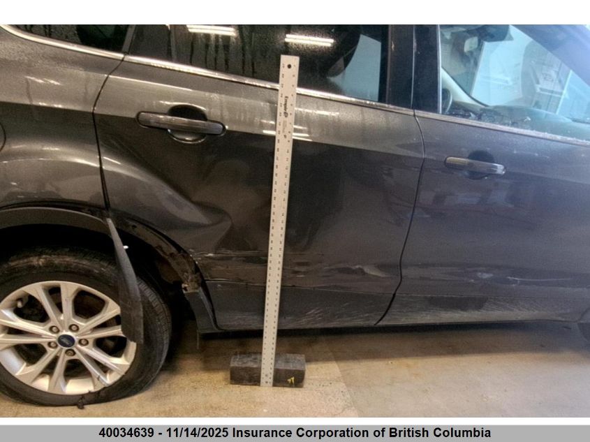 2019 Ford Escape Se VIN: 1FMCU9GD1KUB68283 Lot: 40034639