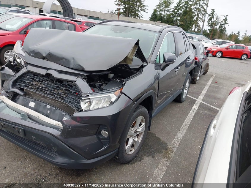 2T3R1RFV7MC171696 2021 TOYOTA RAV 4 photo no. 2
